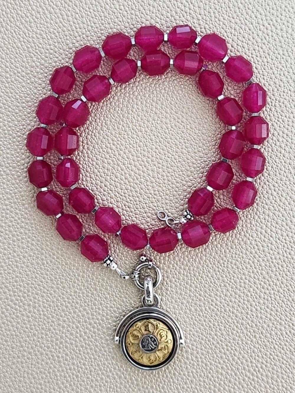 FUCHSIA PINK AGATE NECKLACE W/ 925 OM PENDANT--16"